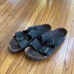 Black Birkenstocks!